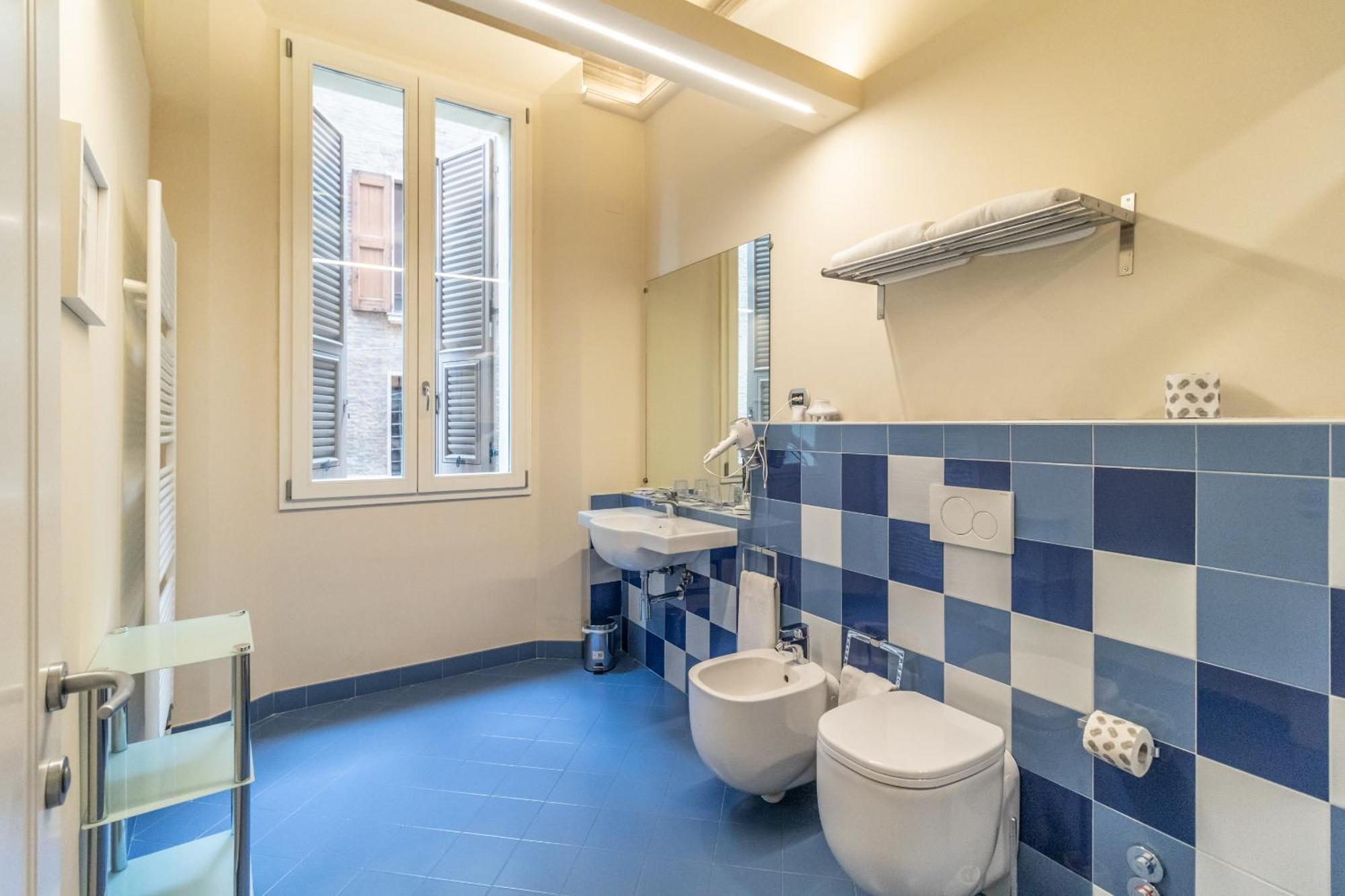Casa Isolani Luxury Rooms Piazza Maggiore 1 Bologna Buitenkant foto